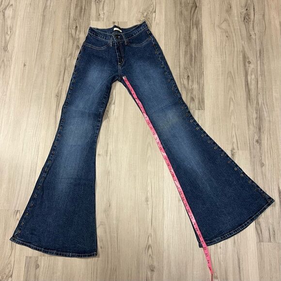NWOT vintage y2k forever 21 flare jeans goldtone grommet accents sz S stretchy - Picture 10 of 12